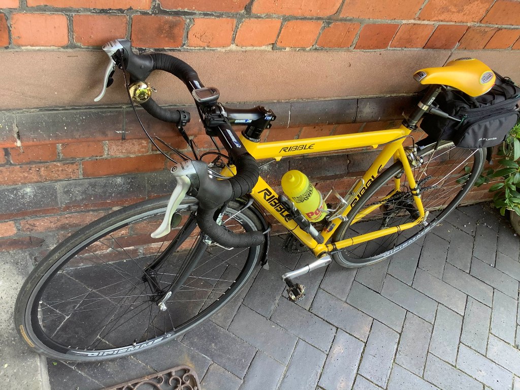 Patrick - Ribble Bike 2004 with new Lion Bell.jpg